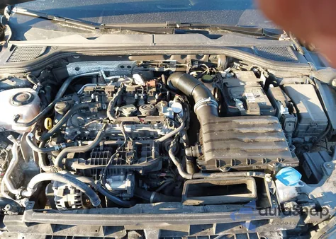 2022 Volkswagen Golf Gti 2.0T S z USA, uszkodzony, nr VIN WVWG87CD6NW165375